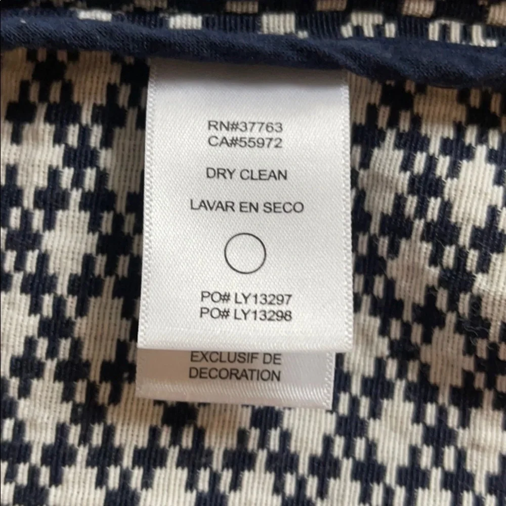 Laundry By Shelli Segal navy more